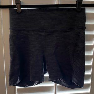 Black Outdoor Voices Spandex shorts - Size S